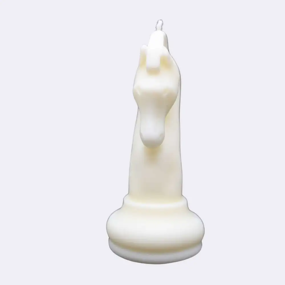 Dekokerze „Schachfigur - Pferd“, weiß – Bild 2