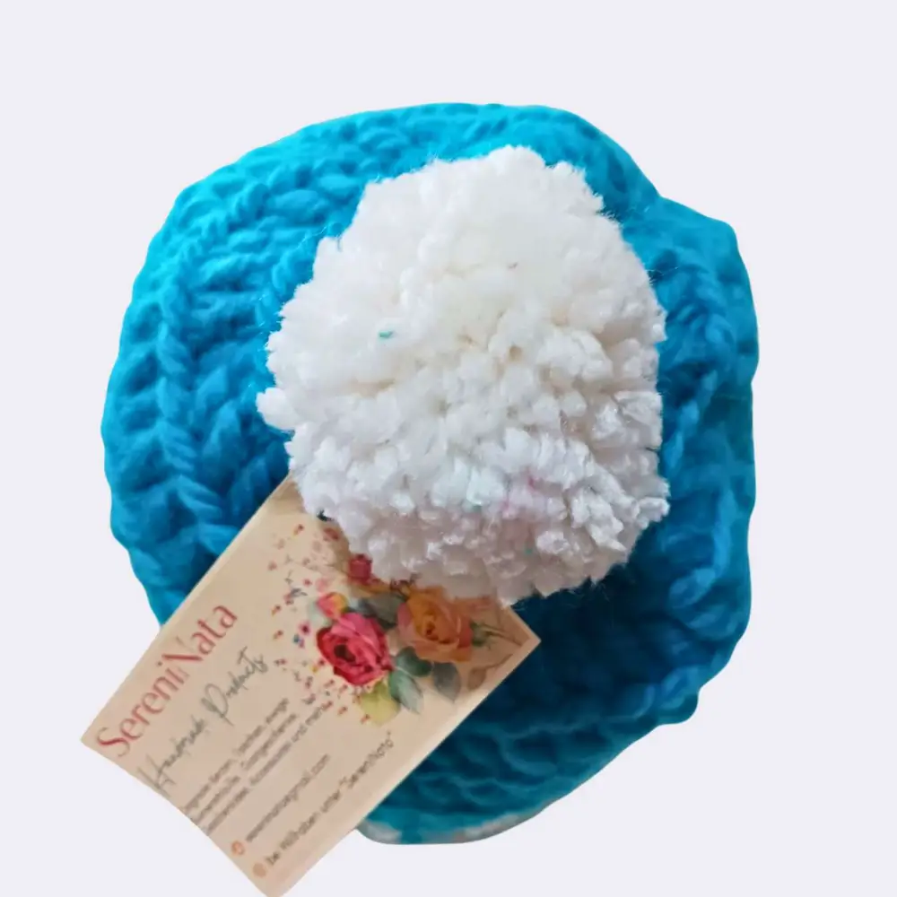 Handgehäkelte Acrylmütze mit Muffins & weißem Bommel – Farbig & Warm – Bild 4