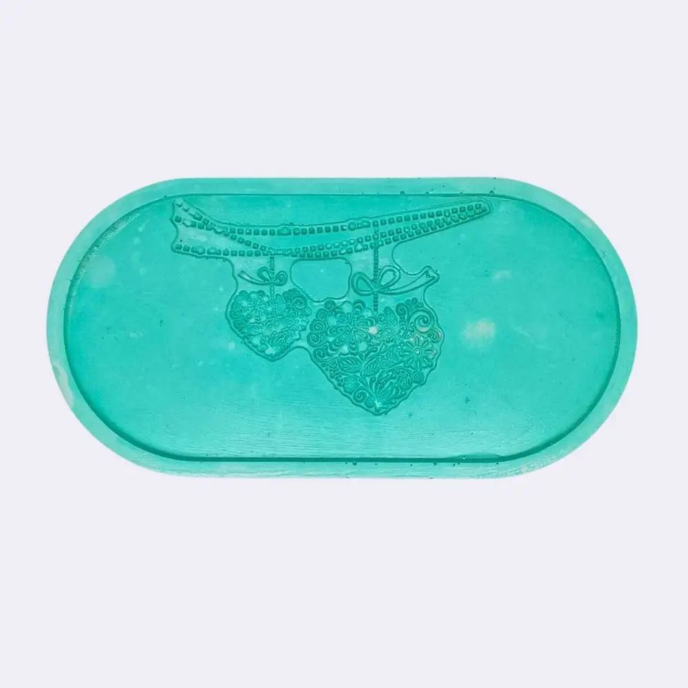 Ovale Gipsplatte – Einzigartiges Herzdesign in Grün-Blautönen