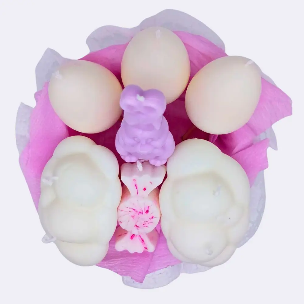 Ostertraum – Eleganter Kerzenstrauß in Weiß & Flieder – Bild 2