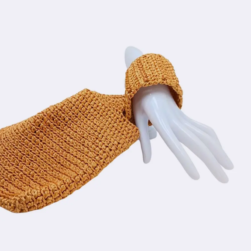 Häkeltasche „Goldene Eleganz“ – Bild 2