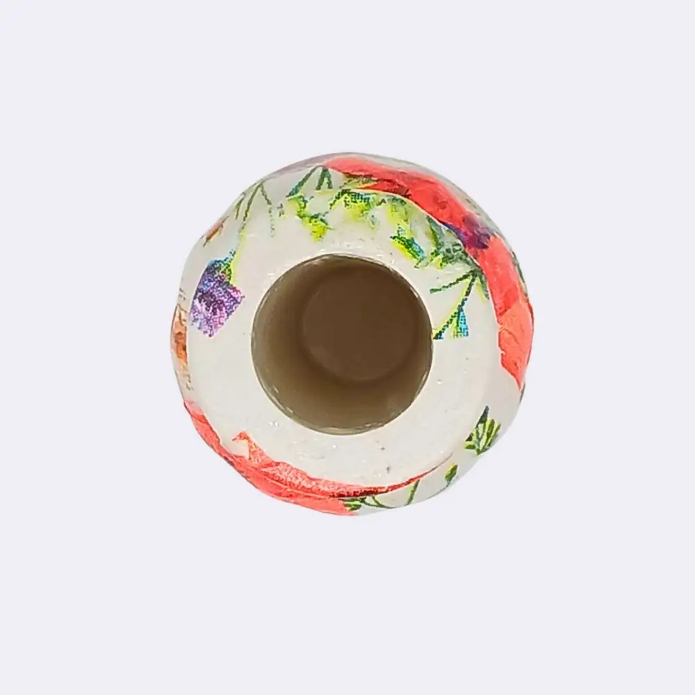 Kleine Gipsvase mit Wildblumen – Bild 4